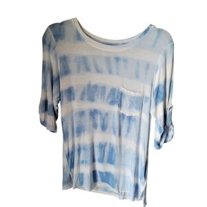 Cathy Shirt Small Women's 3/4 length Adjustable sleeve Tie dye Blue/white Pocket